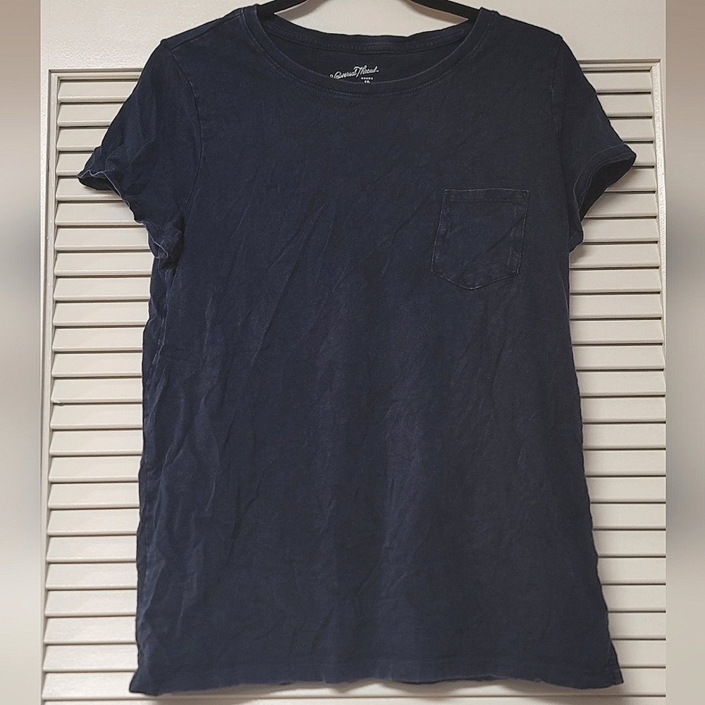 Universal Thread - Distressed 100% Cotton Short-Sleeve With Front Pocket Top